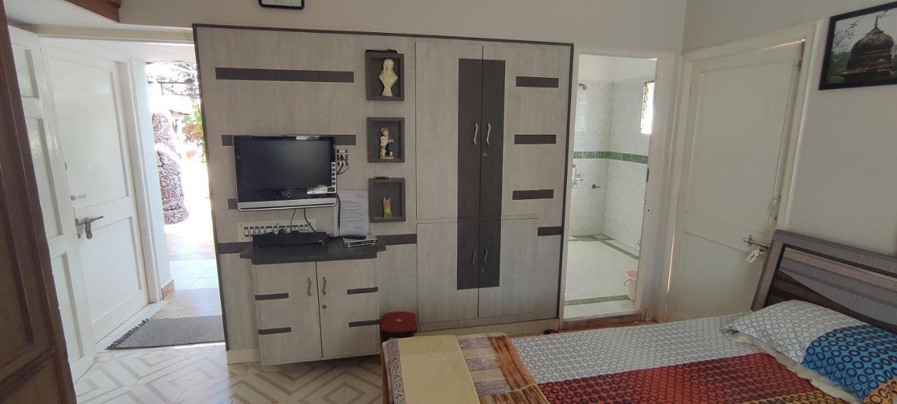 "Go Desert" Homestay ブジ エクステリア 写真